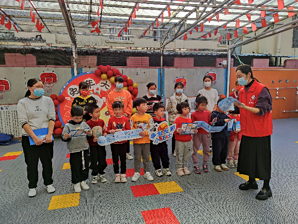 幼儿园 (1)_爱奇艺.jpg