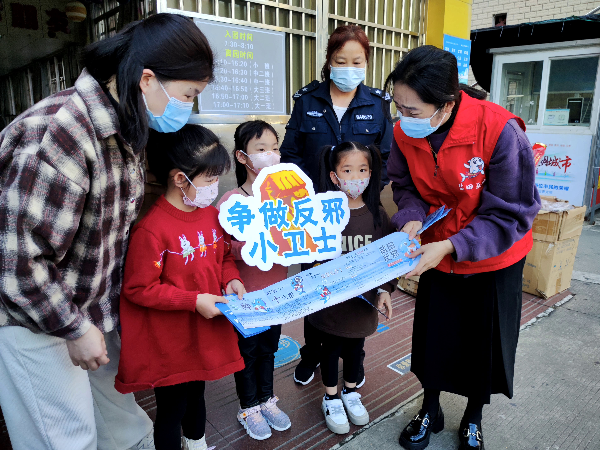 幼儿园 (3)_爱奇艺.jpg