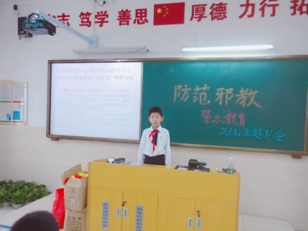 1425346_副本.jpg