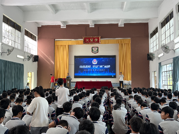 23四九镇在台山市学业初级中学开展假期前反邪教宣讲校园活动 (1).png