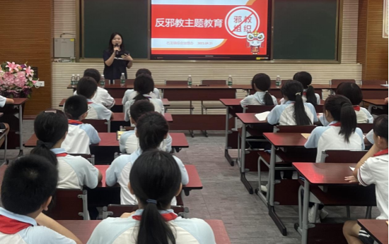 东莞石龙：同心反邪添正气，共守家园聚合力(2)1564.png