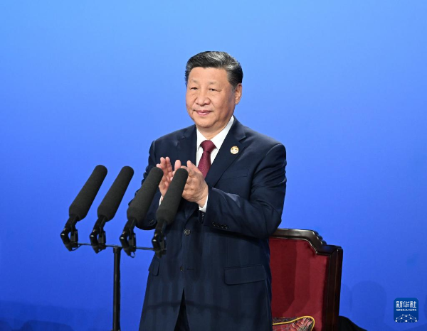 2月7日晚，第九届亚洲冬季运动会在黑龙江省哈尔滨市隆重开幕。国家主席习近平出席开幕式并宣布本届亚冬会开幕。新华社记者 谢环驰 摄