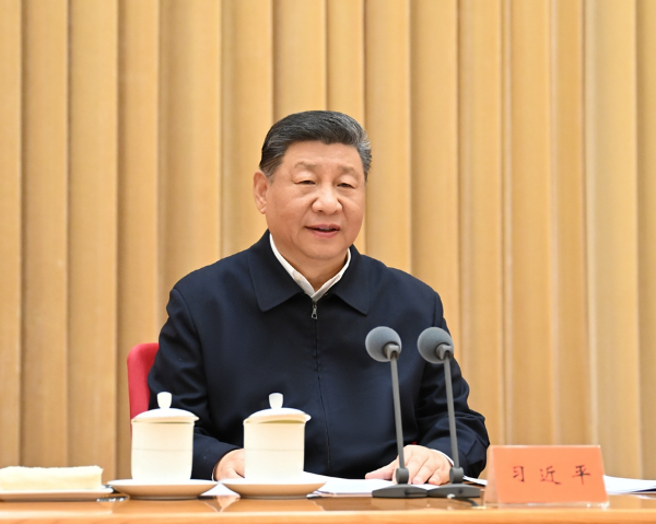 　　4月8日至9日，中央周边工作会议在北京举行。中共中央总书记、国家主席、中央军委主席习近平出席会议并发表重要讲话。新华社记者 谢环驰 摄