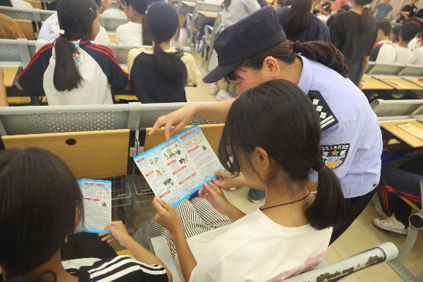 1762915805328171.jpg 20250904云安区反邪教宣传周活动1.jpg