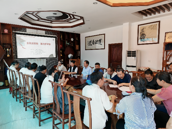 1765330322286791.jpg 新会区各宗教场所积极开展宣传活动.jpg