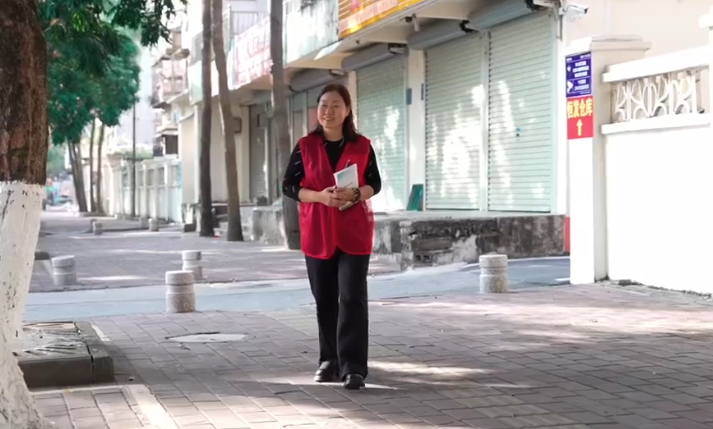 《筑牢防线·共守平安——网格员在行动》