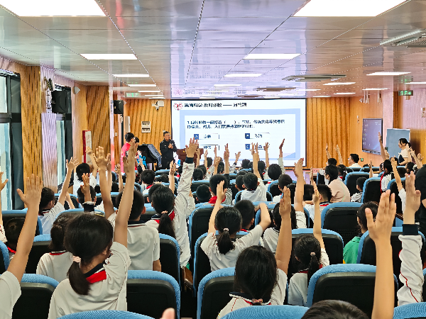 6一中附小.jpg