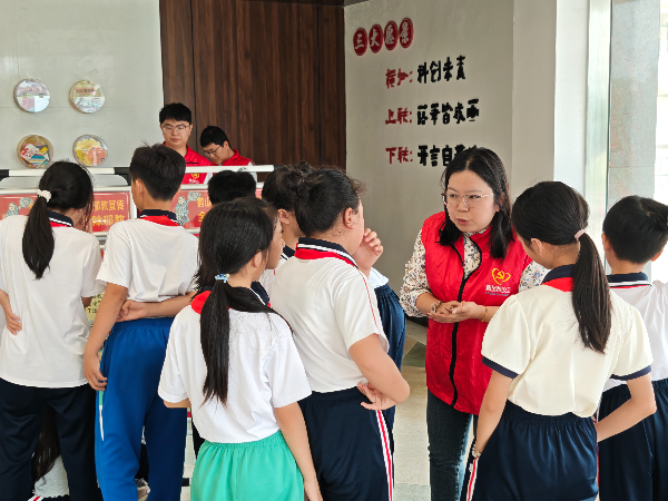 10一中附小.jpg