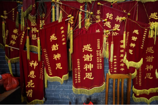 图片说明